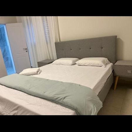 海法בקתה ביער公寓 外观 照片